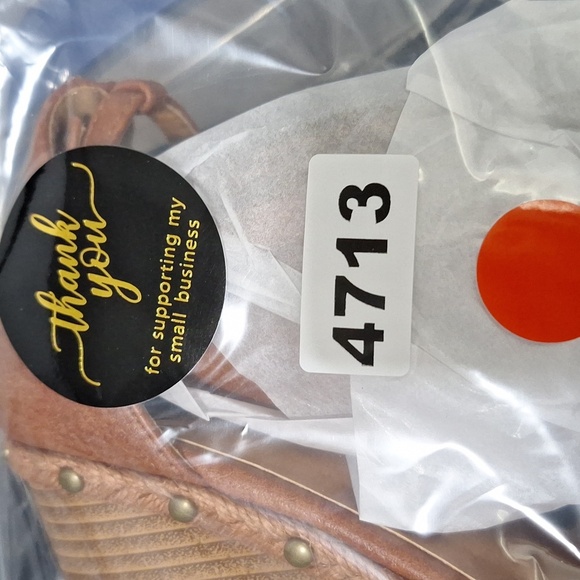 Maurices NEW Preppy Brown Vegan Leather Platform Wedge Heels Size 7.5 - Picture 15 of 15